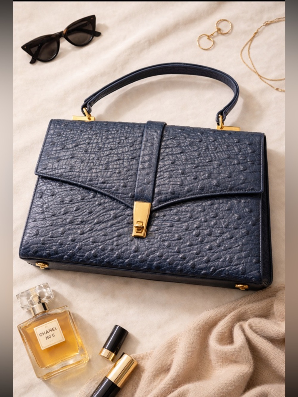 Vintage ostrich handbag